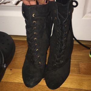 Black boot heels